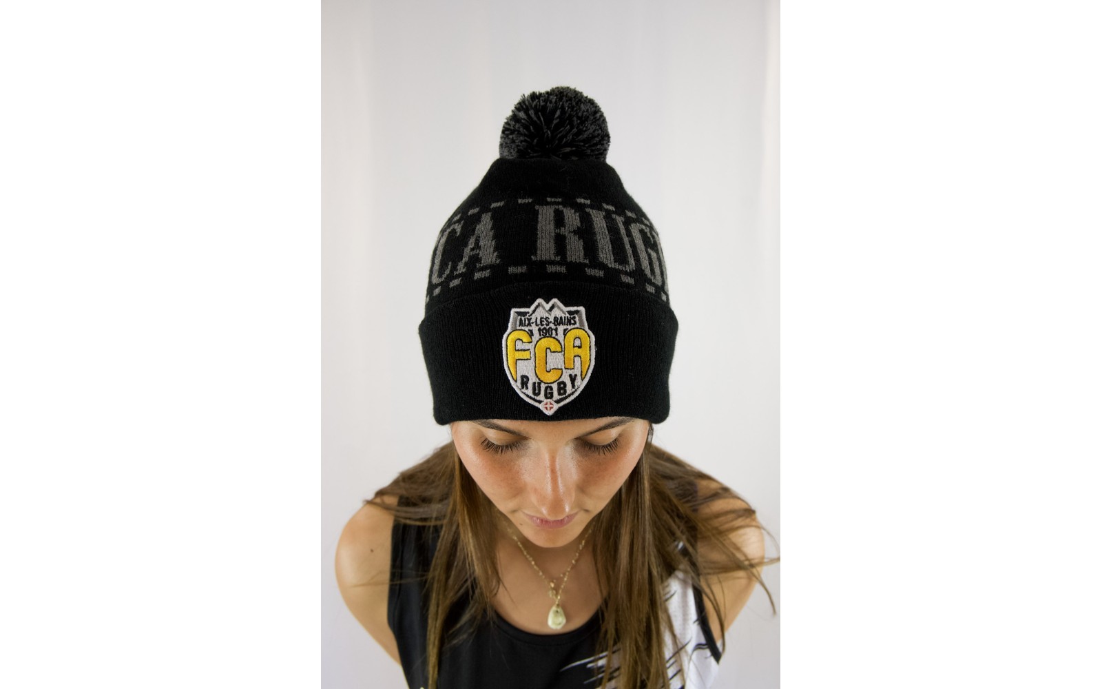 Bonnet pompom